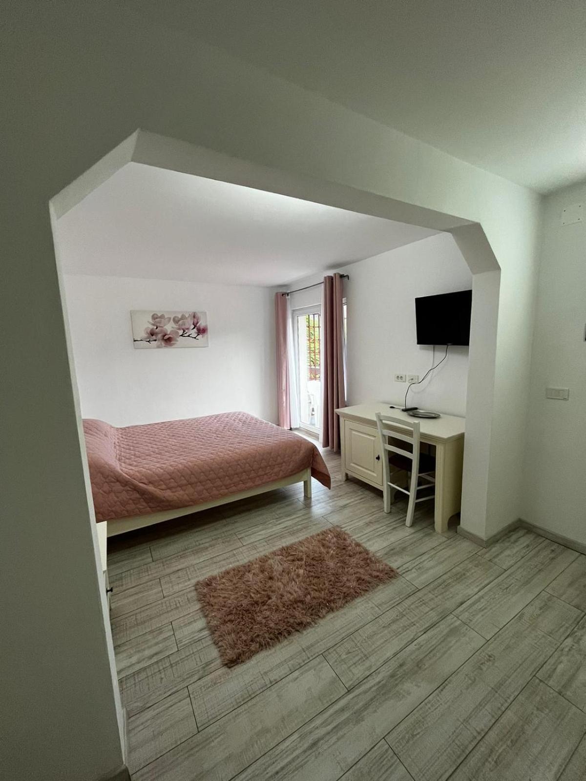 Vacation Villa Sucevita Luaran gambar