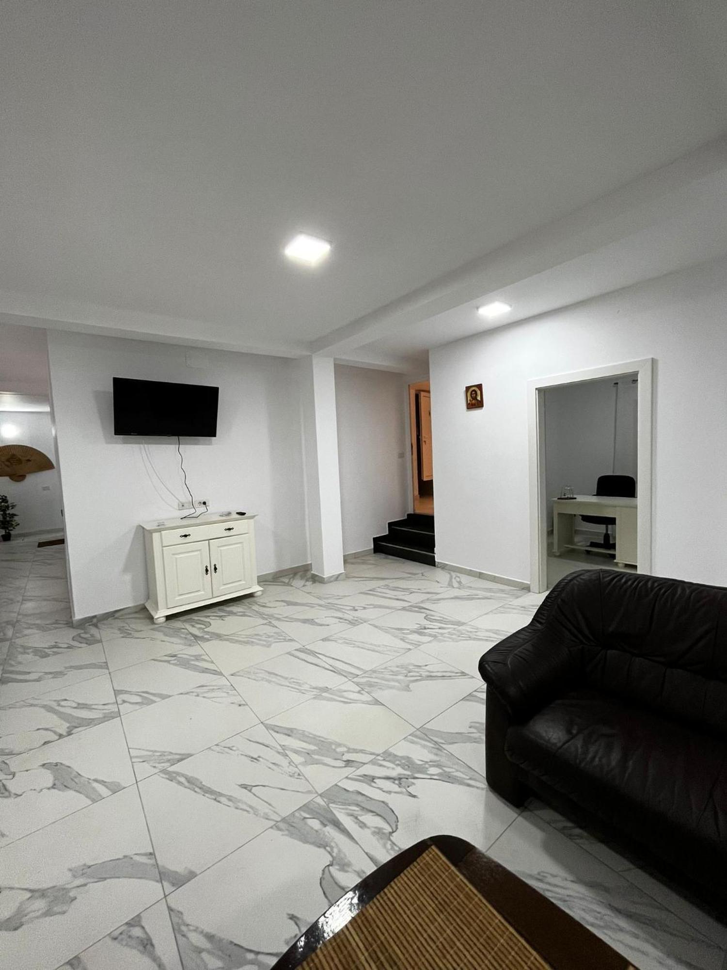 Vacation Villa Sucevita Luaran gambar